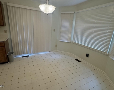 5019 Simmons Branch Trail - Photo Thumbnail 5