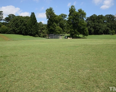 1031 Nicholwood Drive - Photo Thumbnail 28