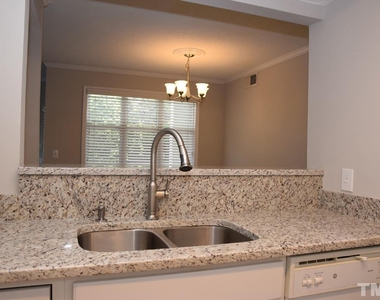 1031 Nicholwood Drive - Photo Thumbnail 12