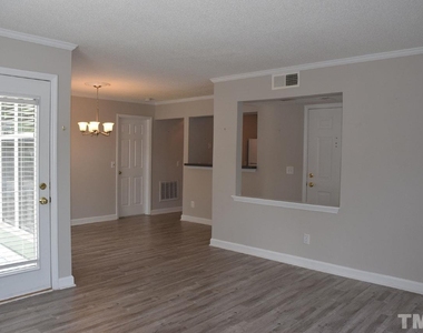 1031 Nicholwood Drive - Photo Thumbnail 6