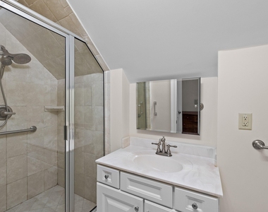 11 Grey Oak - Photo Thumbnail 40