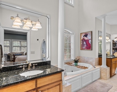 11 Grey Oak - Photo Thumbnail 26