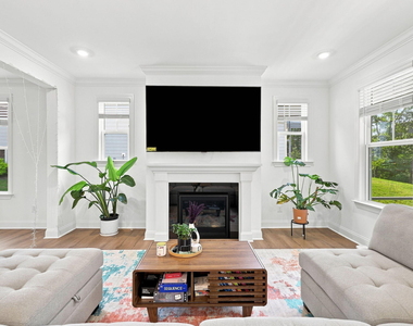 728 Hardin Hill Lane - Photo Thumbnail 12