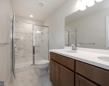 412 Ridgewood Drive - Photo Thumbnail 26