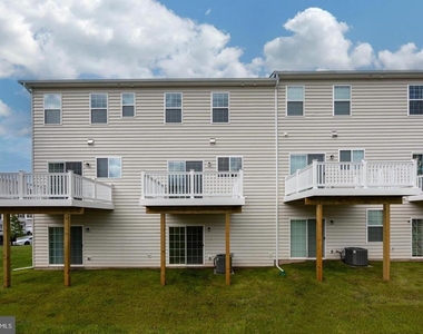 412 Ridgewood Drive - Photo Thumbnail 28