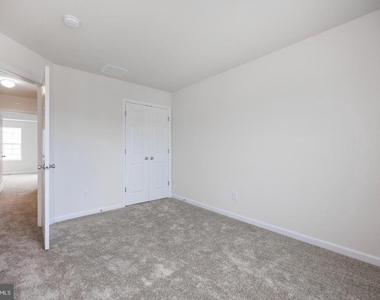 412 Ridgewood Drive - Photo Thumbnail 20