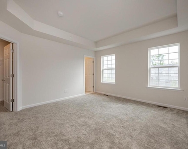 412 Ridgewood Drive - Photo Thumbnail 24