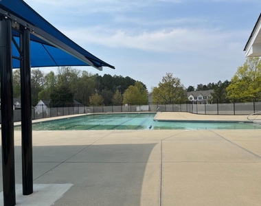 4476 Middletown Drive - Photo Thumbnail 17