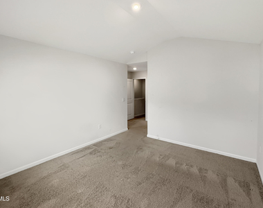 1503 Gracie Lane - Photo Thumbnail 15