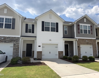 1503 Gracie Lane - Photo Thumbnail 2