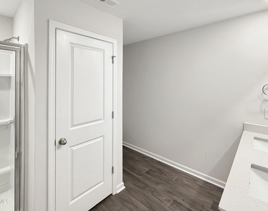 1503 Gracie Lane - Photo Thumbnail 19