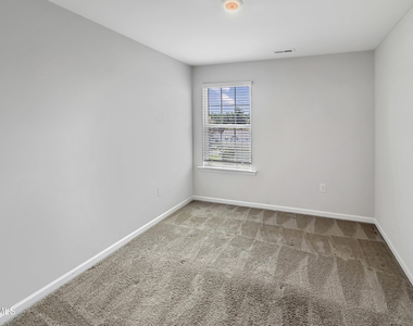 1503 Gracie Lane - Photo Thumbnail 13