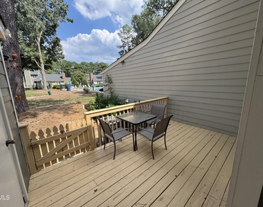 5612 Darrow Drive - Photo Thumbnail 20