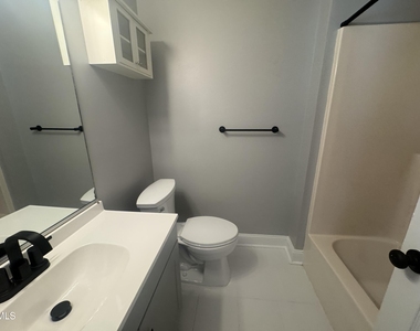 5612 Darrow Drive - Photo Thumbnail 26