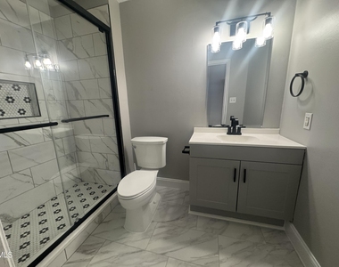 5612 Darrow Drive - Photo Thumbnail 25