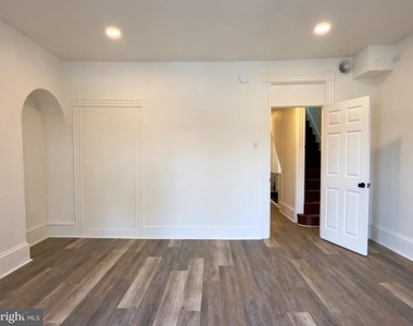 15 S Ann Street - Photo Thumbnail 7