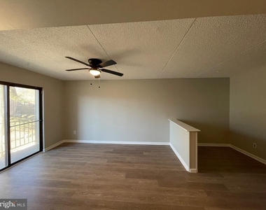 860 Putnam Boulevard - Photo Thumbnail 5