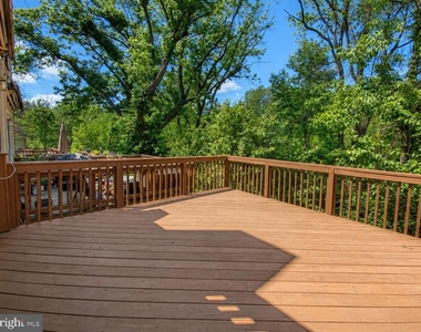 326 Brigade Court - Photo Thumbnail 12