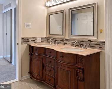 326 Brigade Court - Photo Thumbnail 20