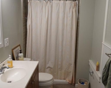 609 Lancaster Avenue - Photo Thumbnail 6