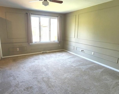 3 Colchester Place - Photo Thumbnail 9