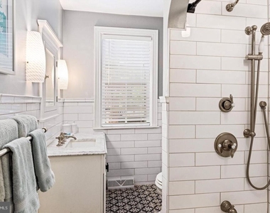 731 River Road - Photo Thumbnail 4