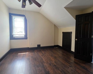 178 Brunswick Avenue - Photo Thumbnail 3