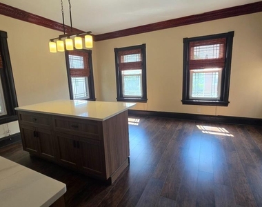178 Brunswick - Photo Thumbnail 37