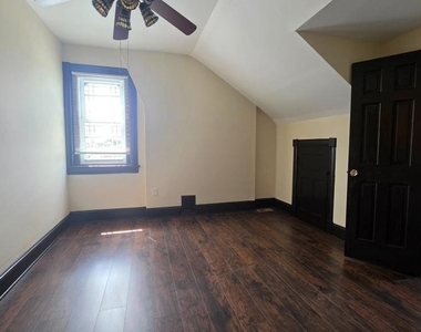 178 Brunswick - Photo Thumbnail 7
