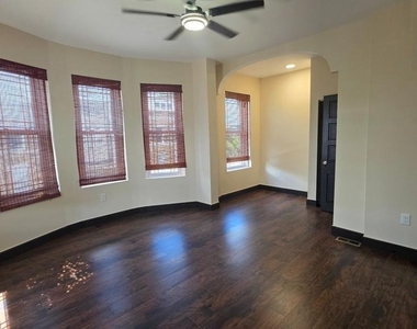 178 Brunswick - Photo Thumbnail 32