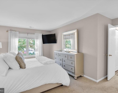 612 Covington Court - Photo Thumbnail 17