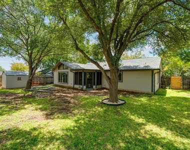 1502 Quail Run Rd - Photo Thumbnail 24