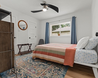 1502 Quail Run Rd - Photo Thumbnail 14