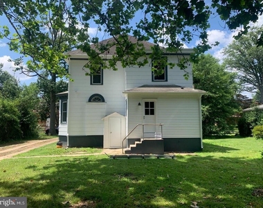 23 7th 1st Fl Avenue - Photo Thumbnail 12