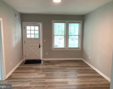 23 7th 1st Fl Avenue - Photo Thumbnail 4