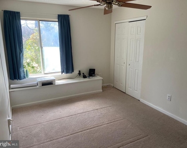 1215 Chanticleer - Photo Thumbnail 3