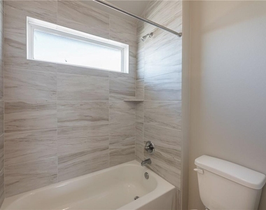 220 Trailside Ln - Photo Thumbnail 24