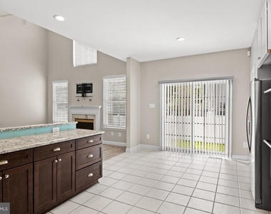 9 Ross Way - Photo Thumbnail 9