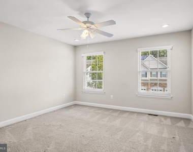 9 Ross Way - Photo Thumbnail 26
