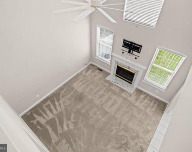 9 Ross Way - Photo Thumbnail 17