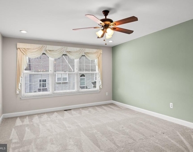 9 Ross Way - Photo Thumbnail 20