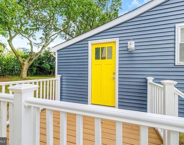 1030 Neumark Avenue - Photo Thumbnail 22
