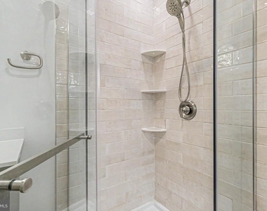 1030 Neumark Avenue - Photo Thumbnail 12