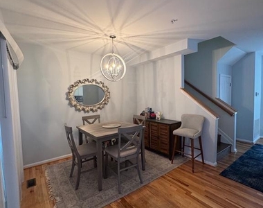 934 Yacht Club Drive - Photo Thumbnail 3
