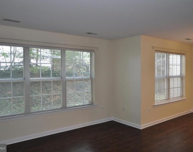 2014 Windsong Drive - Photo Thumbnail 4