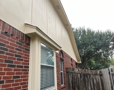 1511 Plume Grass Pl - Photo Thumbnail 20