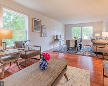 2024 Evansdale Drive - Photo Thumbnail 7