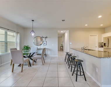 6712 Bishop Pass - Photo Thumbnail 6