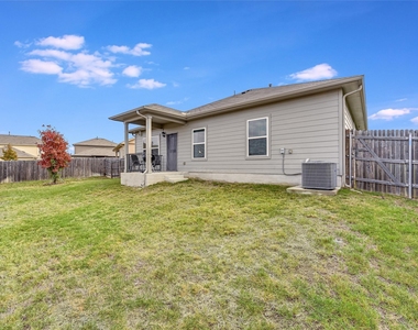 6712 Bishop Pass - Photo Thumbnail 19