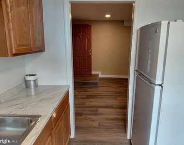 7161 Cross Street - Photo Thumbnail 7